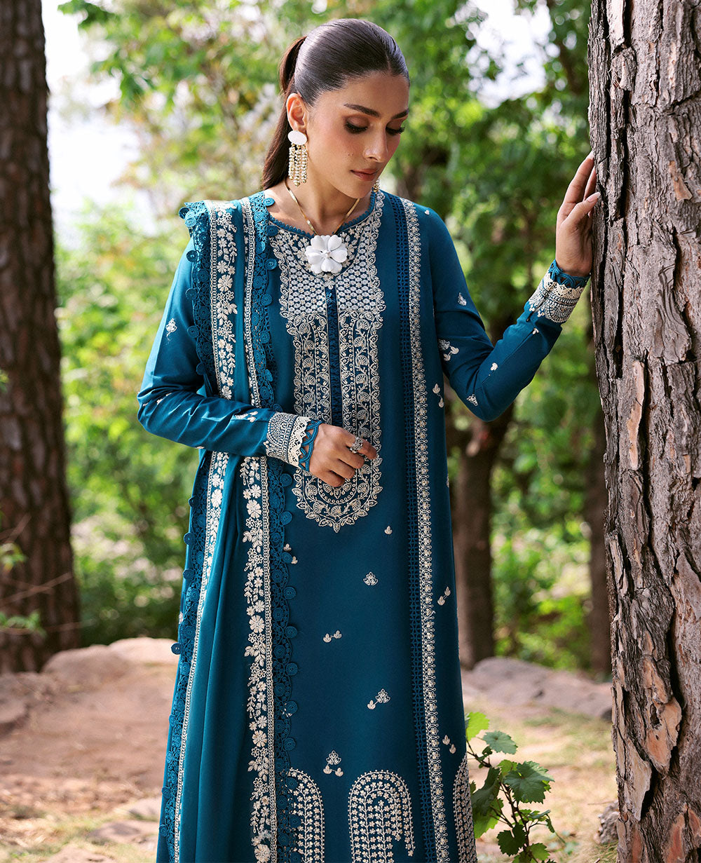 Republic Womenswear | Talia Luxury Lawn 25 | D6-B - Naya XL Teal Blue Lawn