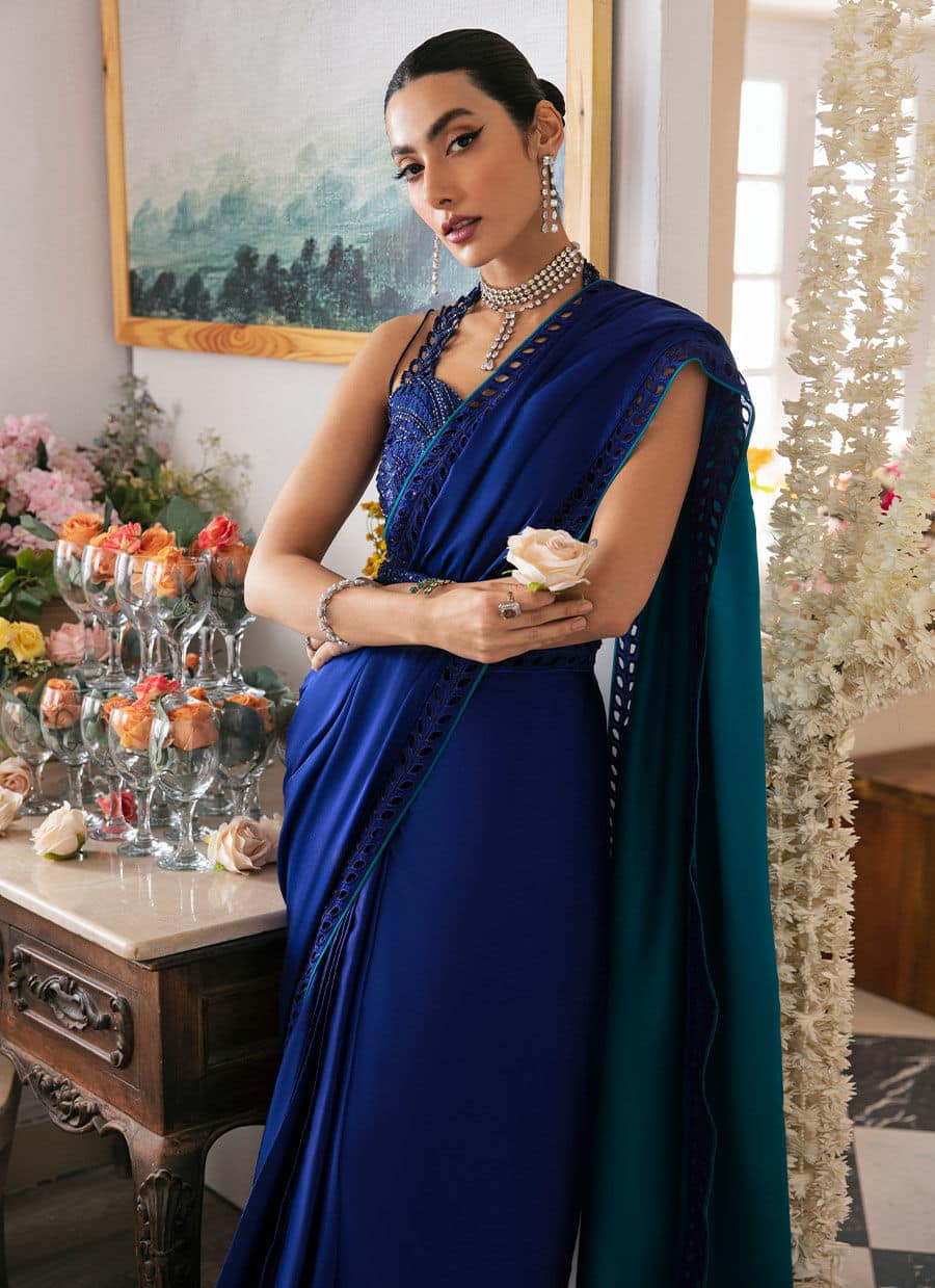 Farah Talib Aziz | Mayna Festive Luxe | ALMA OMBRE - Pakistani Designer Dress - by Farah Talib Aziz | Type: Bridal - 100% Original at Saira Sultan