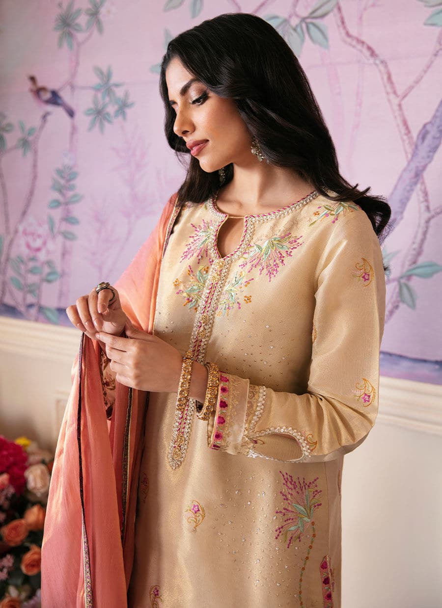 Farah Talib Aziz | Mayna Festive Luxe | NAROOD GOLD - Pakistani Designer Dress - by Farah Talib Aziz | Type: Bridal - 100% Original at Saira Sultan