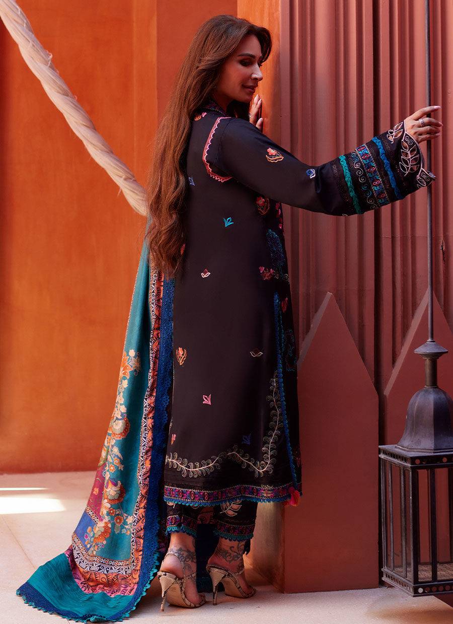 Farah Talib Aziz | Suay Lawn 24 | ILARIA BLACK - Pakistani Designer Dress - by Farah Talib Aziz | Type: Luxury - 100% Original at Saira Sultan