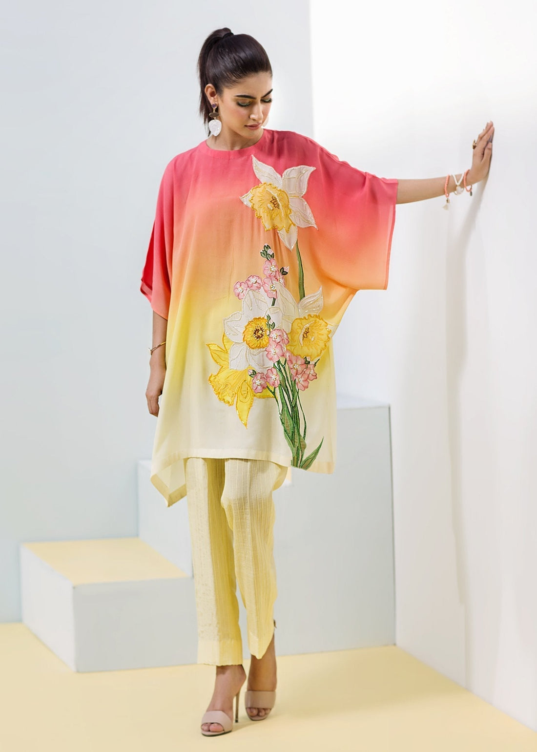 Hana | Daffodils Ready to Wear | Tahiti Bulb XS Lipstick Pink Raw Silk