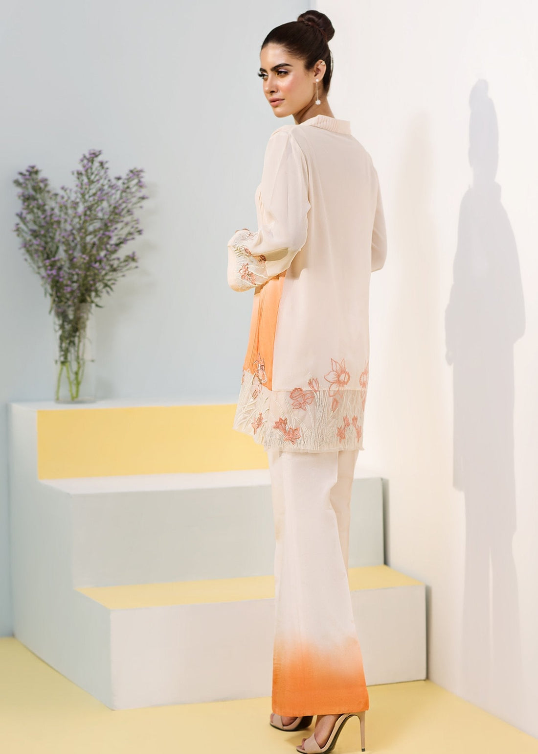 Hana | Daffodils Ready to Wear | Jet Fire XS Off White