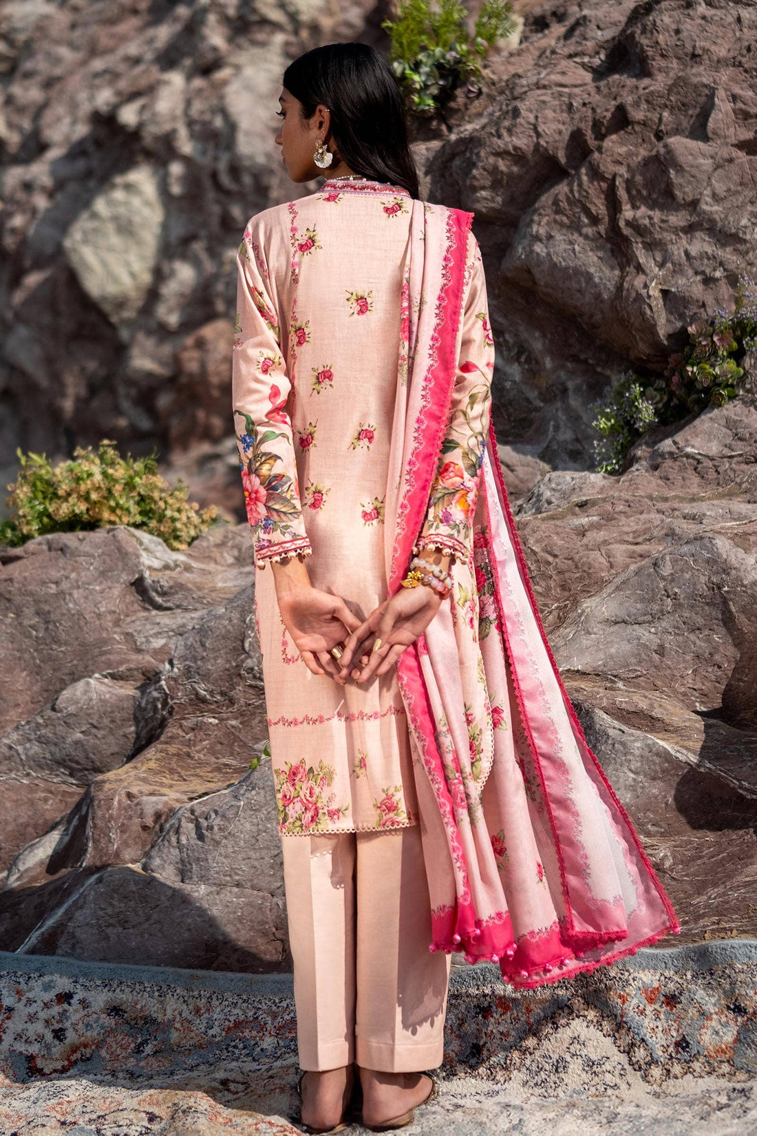 Sana Safinaz | Mahay Spring 24 | H241-026A-3CS - Pakistani Designer Dress - by Sana Safinaz | Type: Luxury - 100% Original at Saira Sultan