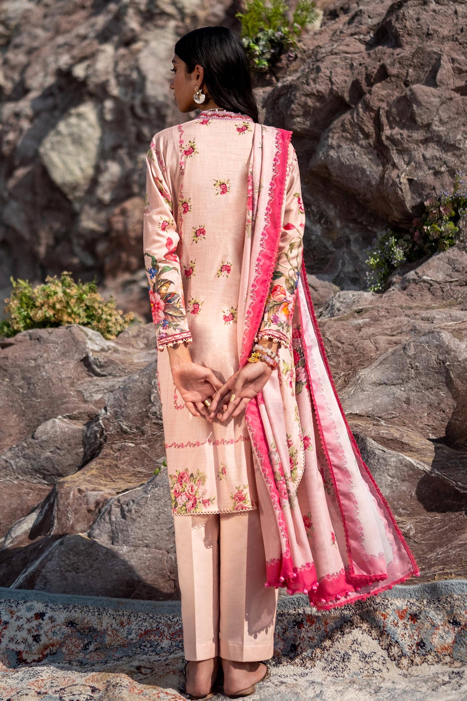 Sana Safinaz | Mahay Spring 24 | H241-026A-3CS - Pakistani Designer Dress - by Sana Safinaz | Type: Luxury - 100% Original at Saira Sultan
