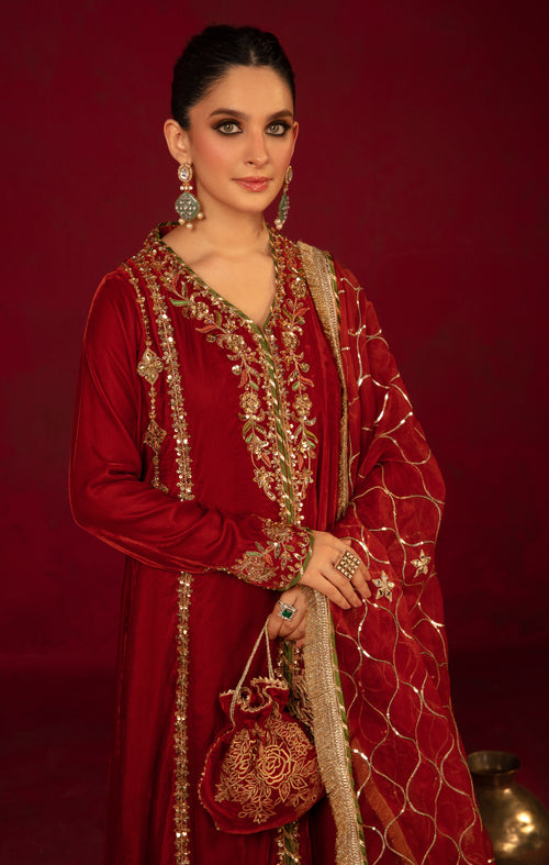 Maya | Raazi Velvet 24 | IMROZ L Maroon Velvet
