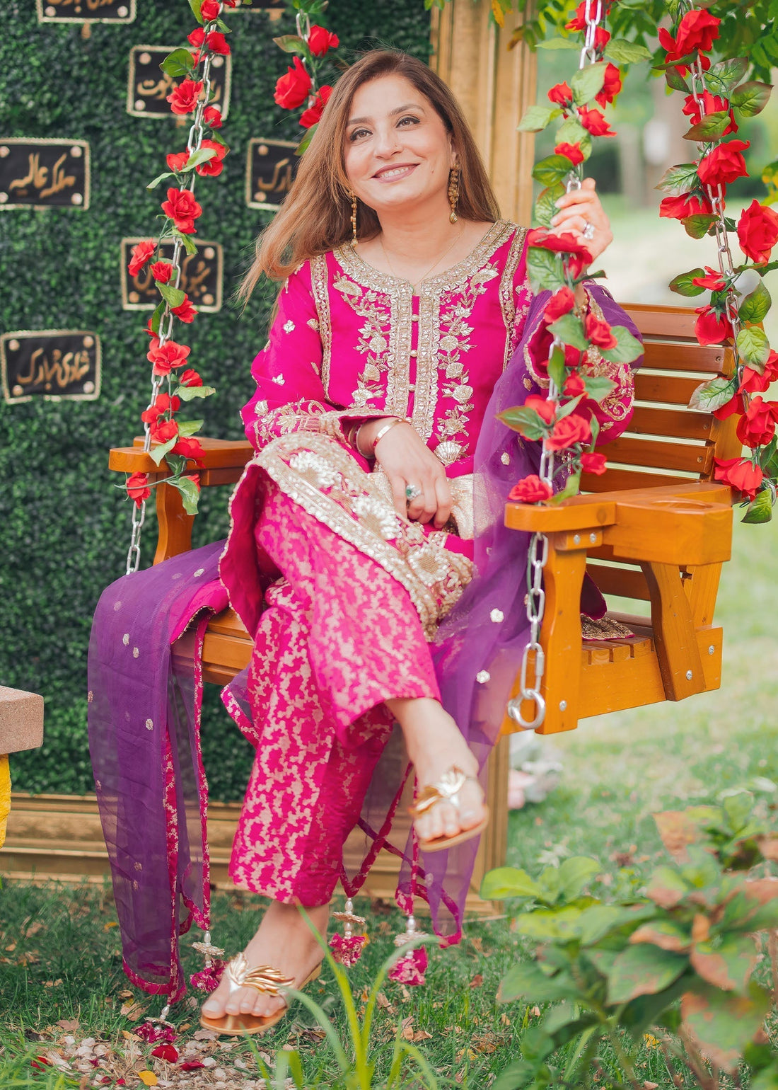 Mahgul | Dilara Formals | Farzina XS Hot Pink Organza