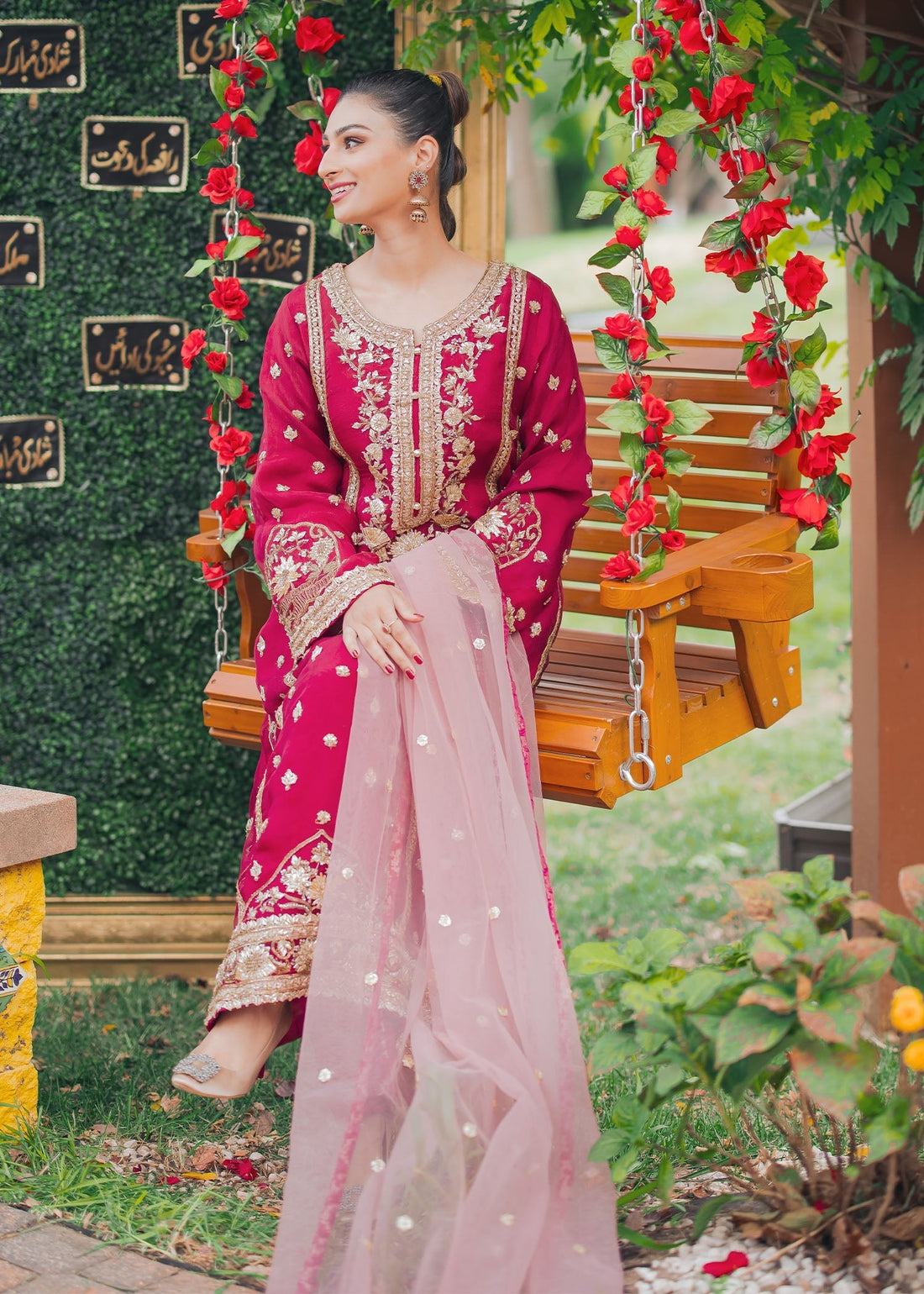 Mahgul | Dilara Formals | Anooshay XS Red Organza