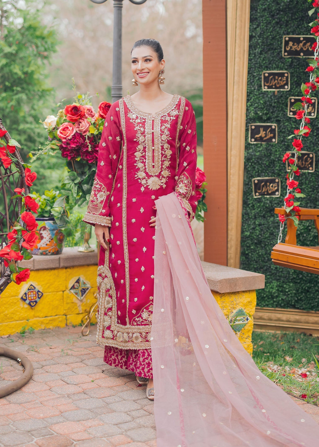 Mahgul | Dilara Formals | Anooshay XS Red Organza