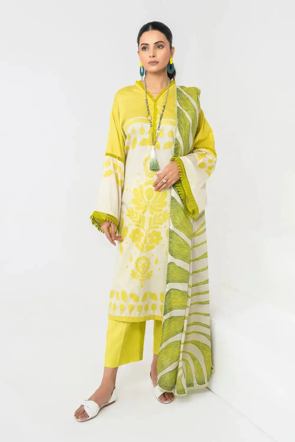 Ittehad | Printed Lawn 24 | IP3P06-3PS-LMN - Pakistani Designer Dress - by Ittehad | Type: Casuals - 100% Original at Saira Sultan
