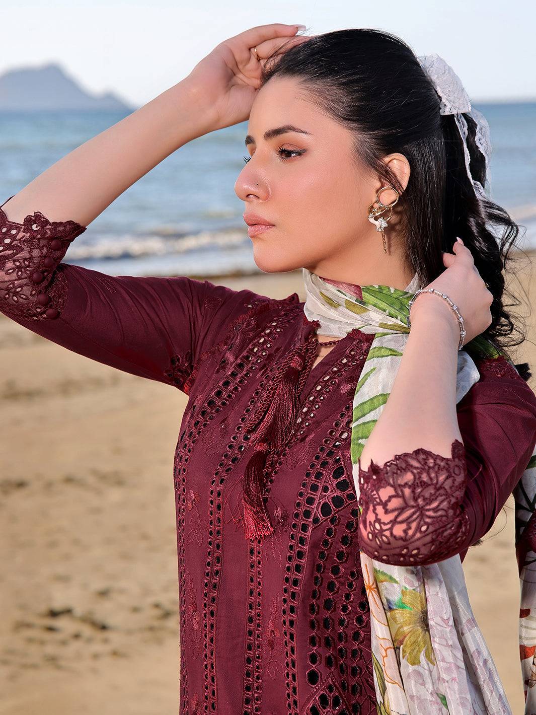 Izel | Saahil Signature Lawn 24 | LALEEN - Pakistani Designer Dress - by Izel | Type: Luxury - 100% Original at Saira Sultan