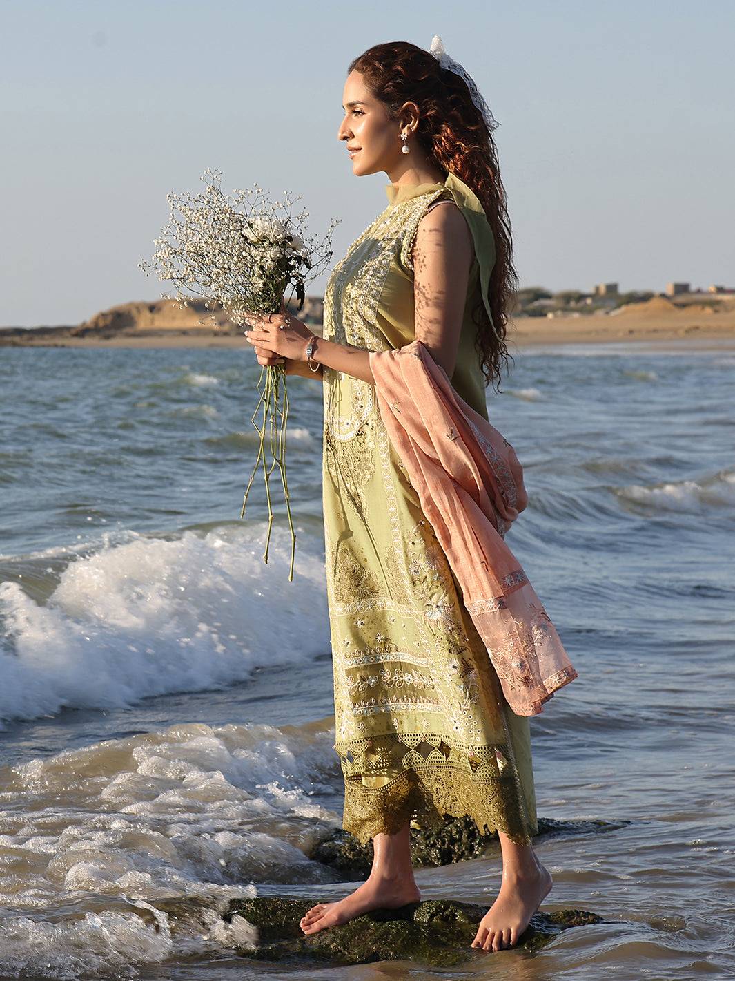 Izel | Saahil Signature Lawn 24 | MUZLIN - Pakistani Designer Dress - by Izel | Type: Luxury - 100% Original at Saira Sultan