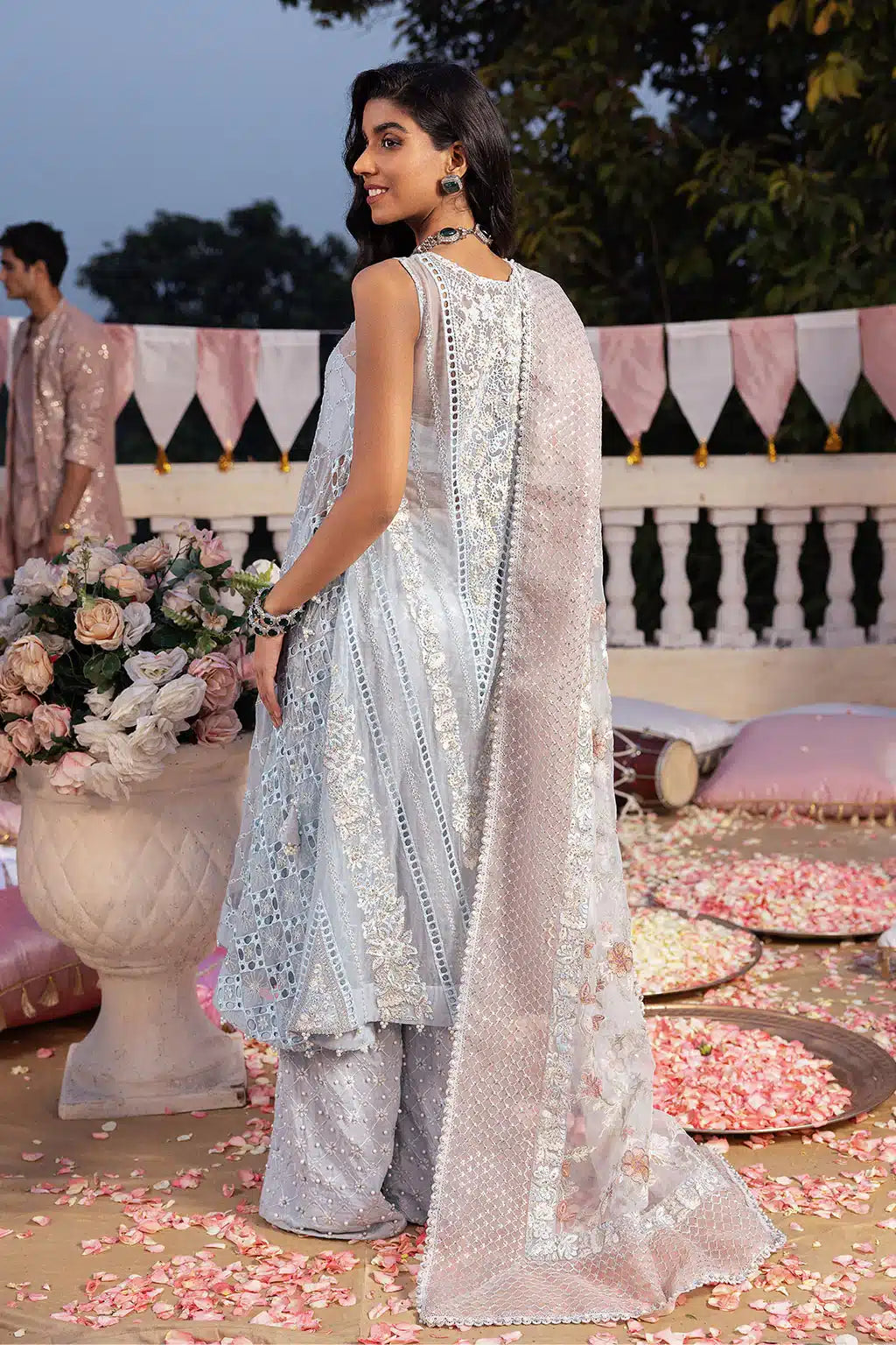 Iznik | Shendi Luxury Formals 23 | ISC-02 FEROZA - Pakistani Designer Dress - by Iznik | Type: Formal - 100% Original at Saira Sultan