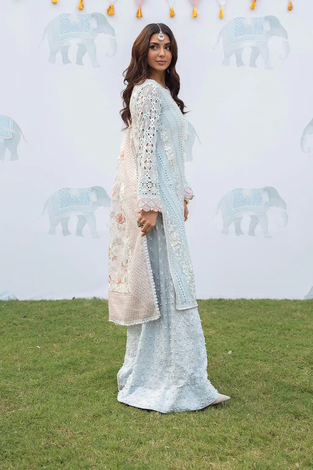 Iznik | Shendi Luxury Formals 23 | ISC-02 FEROZA - Pakistani Designer Dress - by Iznik | Type: Formal - 100% Original at Saira Sultan