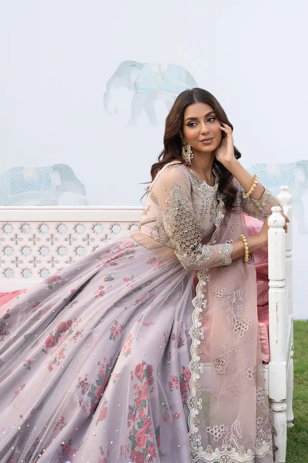 Iznik | Shendi Luxury Formals 23 | ISC-01 SAAHIRA - Pakistani Designer Dress - by Iznik | Type: Formal - 100% Original at Saira Sultan