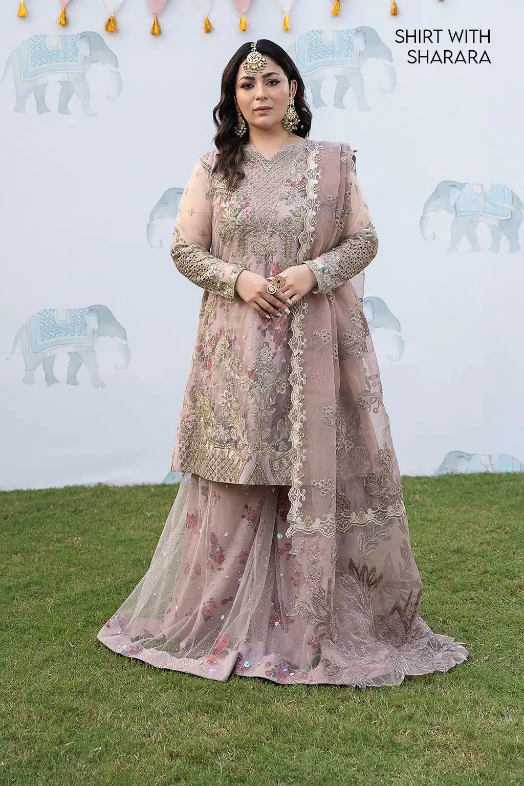 Iznik | Shendi Luxury Formals 23 | ISC-01 SAAHIRA - Pakistani Designer Dress - by Iznik | Type: Formal - 100% Original at Saira Sultan