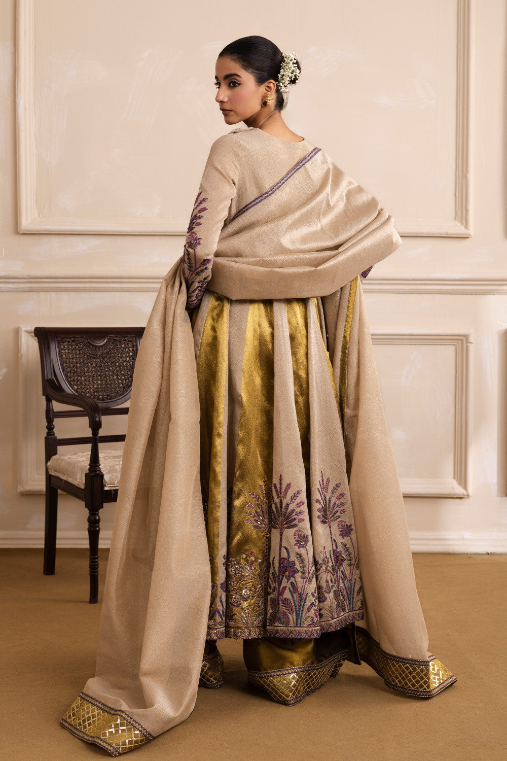 Maryum N Maria | Izara Formals | KARIMA - MW40035 XS Golden Zari Tissue