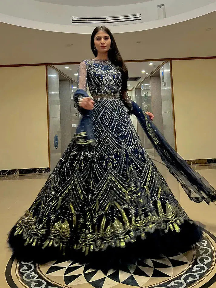 Epoque | Avanti Wedding Formals | Laila - Pakistani Designer Dress - by Epoque | Type: Bridal - 100% Original at Saira Sultan