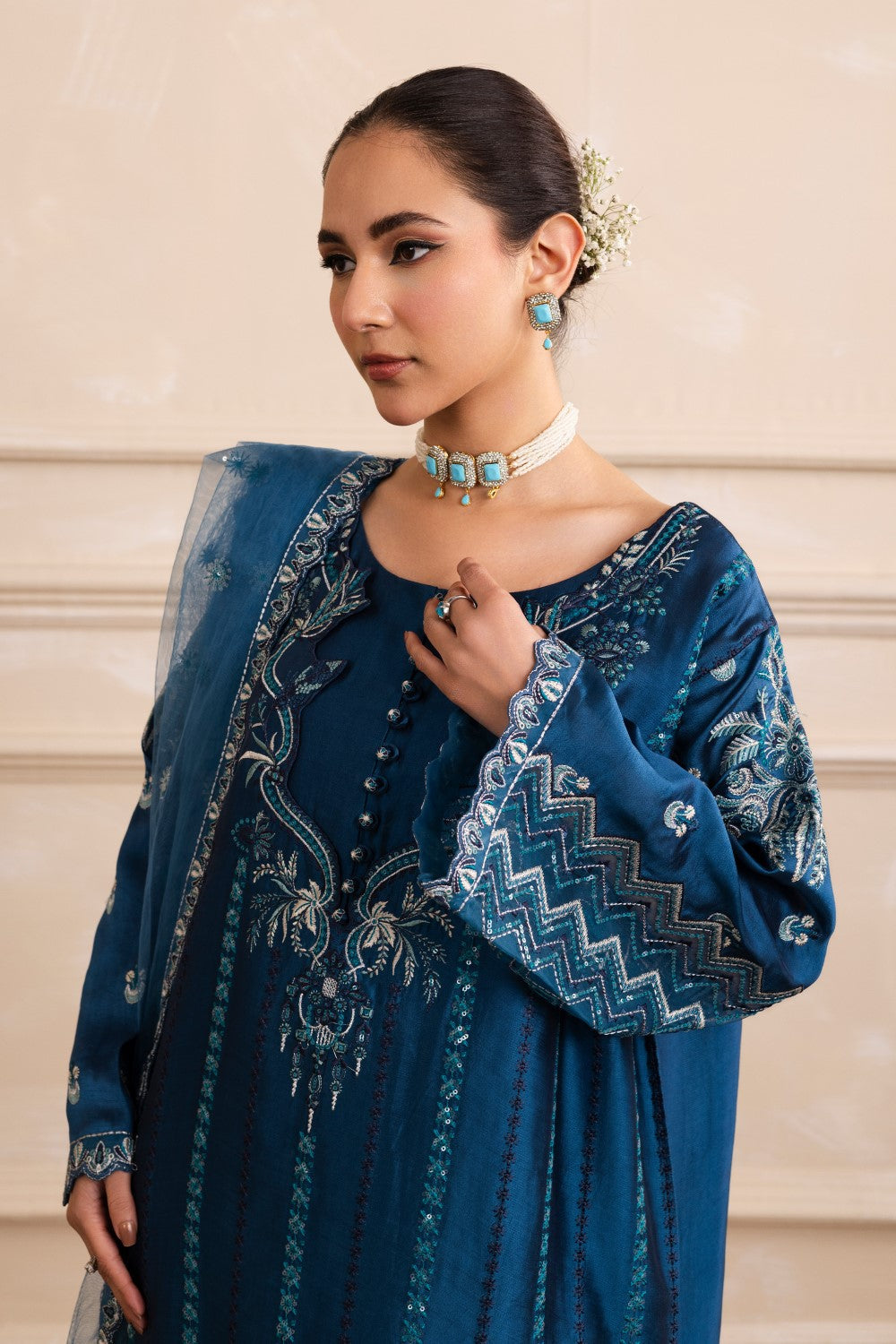 Maryum N Maria | Izara Formals | LAMIS - MW40038 M Deep Blue Organza Silk