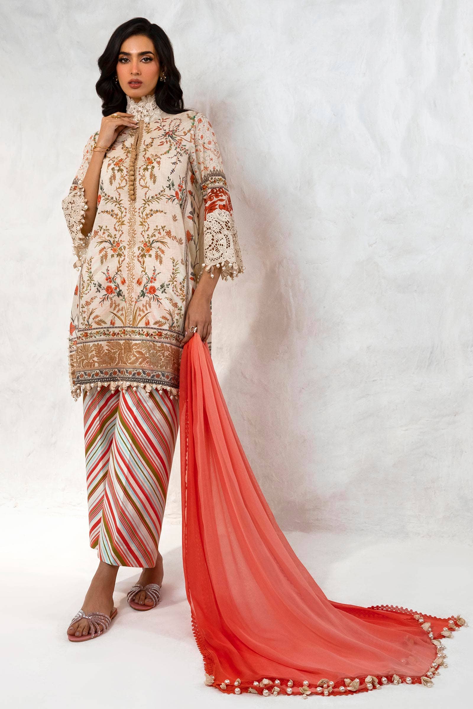Sana Safinaz | Muzlin Summer 24 | 005A-CI - Pakistani Designer Dress - by Sana Safinaz | Type: Luxury - 100% Original at Saira Sultan