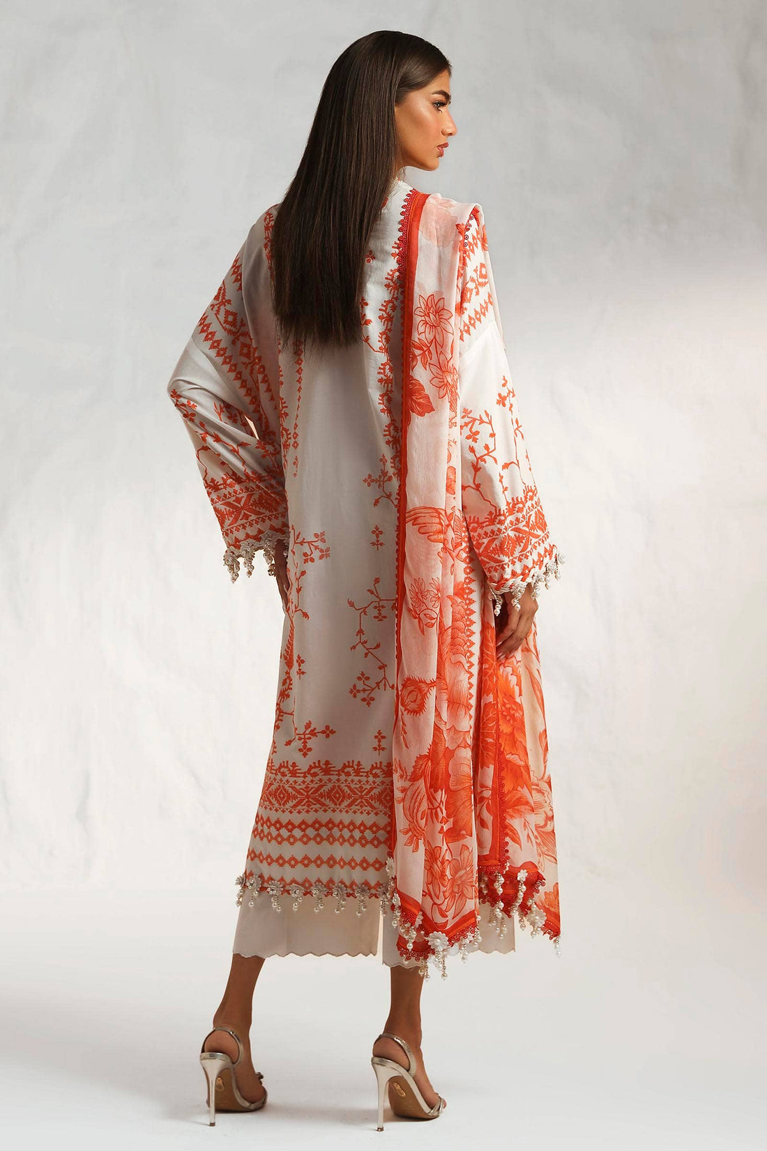 Sana Safinaz | Muzlin Summer 24 | 017B-CJ - Pakistani Designer Dress - by Sana Safinaz | Type: Luxury - 100% Original at Saira Sultan