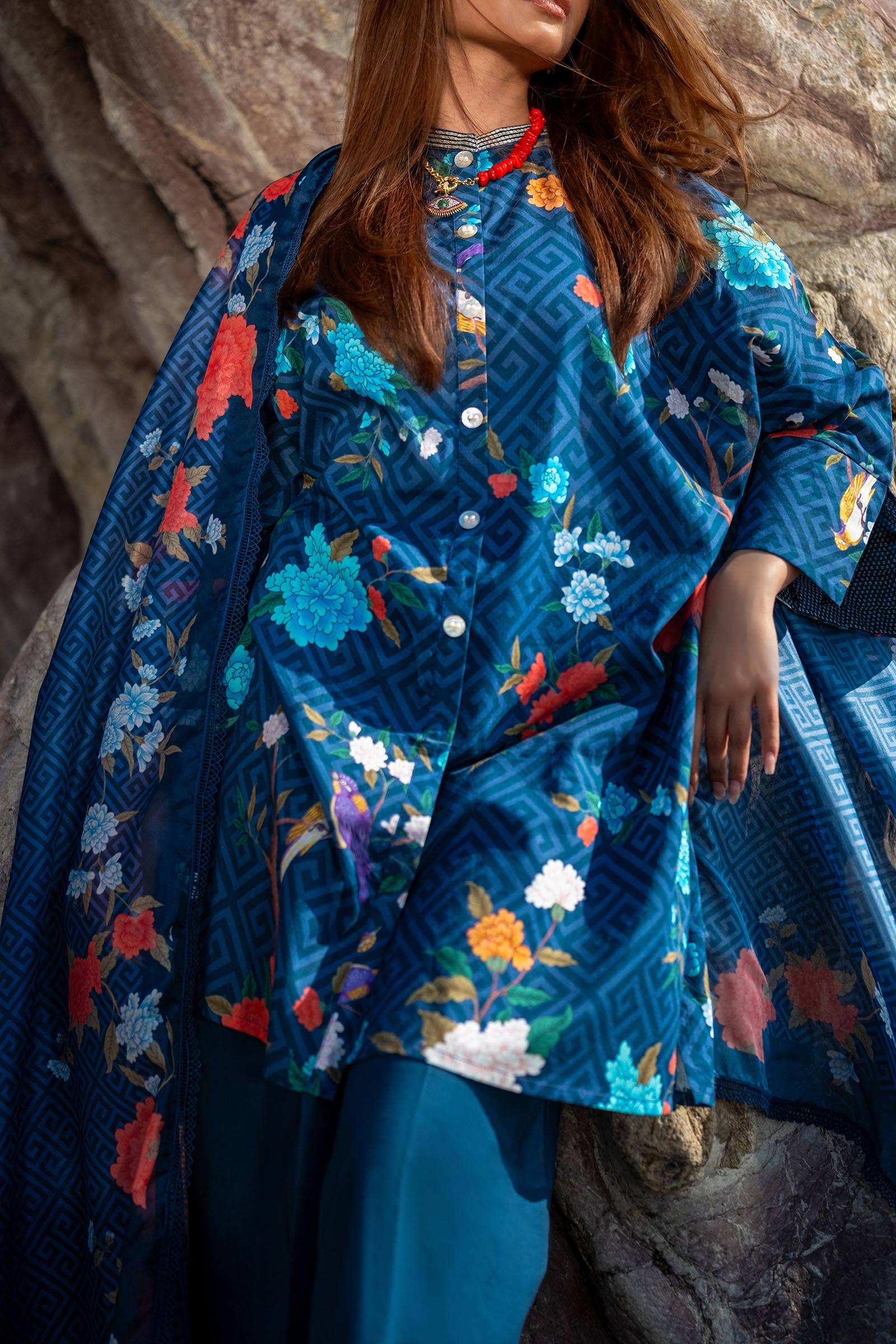Sana Safinaz | Mahay Spring 24 | H241-013B-2BK - Pakistani Designer Dress - by Sana Safinaz | Type: Luxury - 100% Original at Saira Sultan