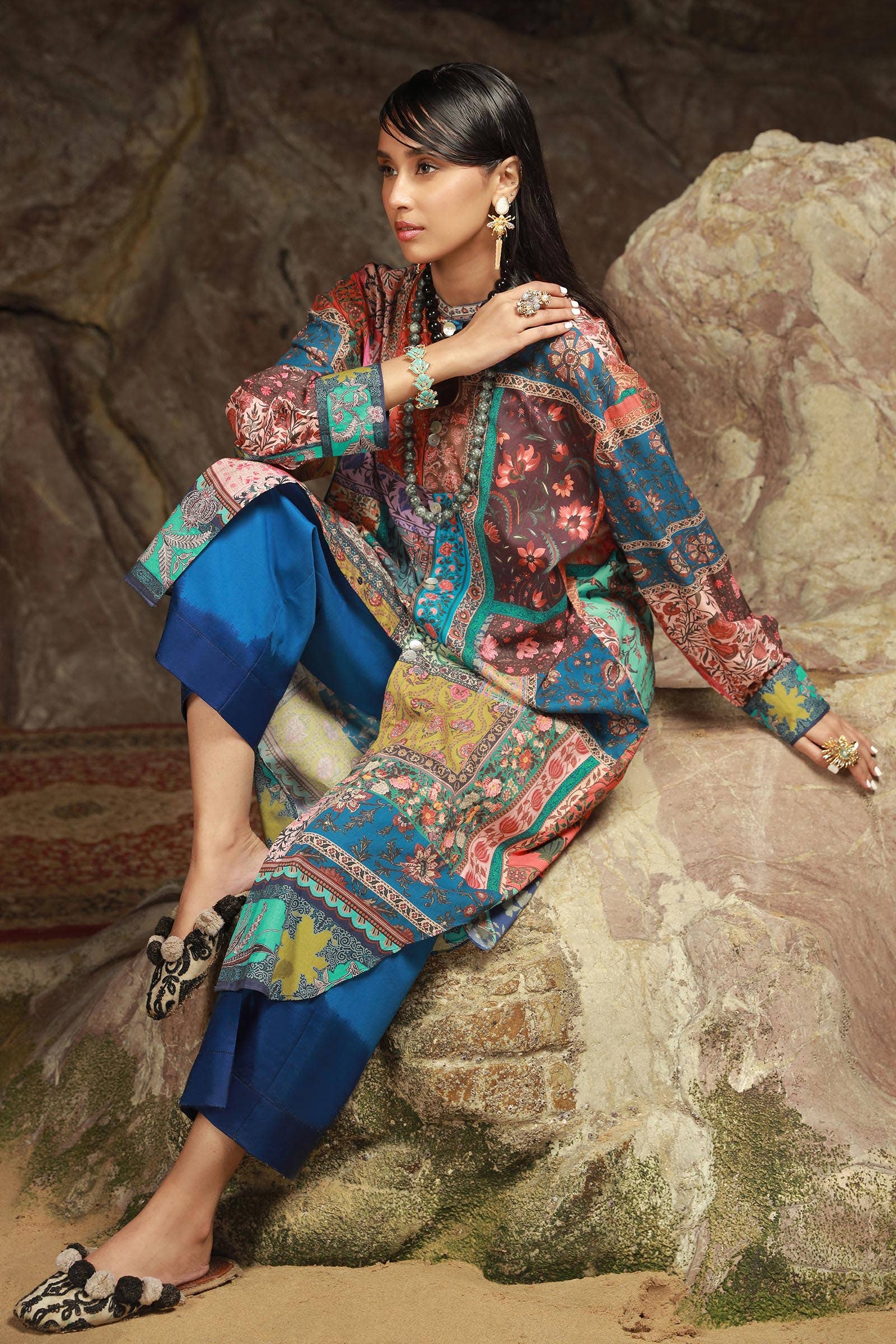 Sana Safinaz | Mahay Spring 24 | H241-014B-2C - Pakistani Designer Dress - by Sana Safinaz | Type: Luxury - 100% Original at Saira Sultan