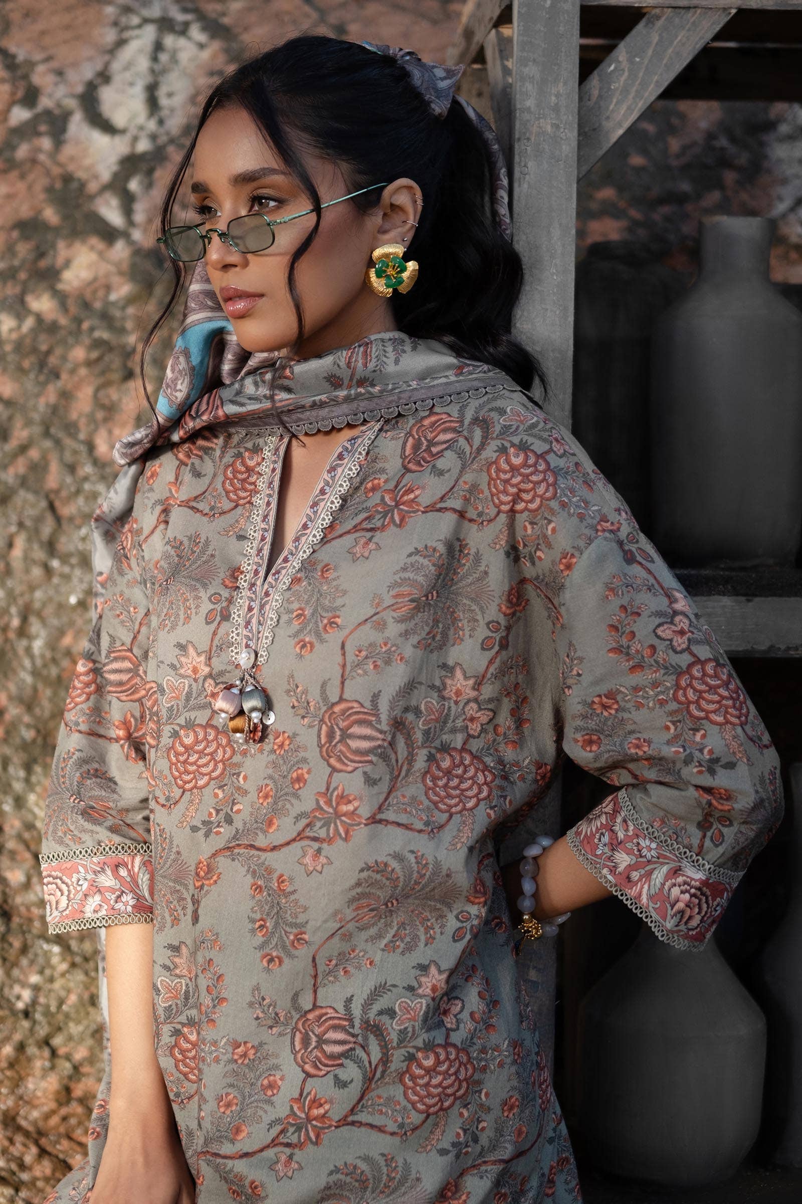 Sana Safinaz | Mahay Spring 24 | H241-016A-3CK - Pakistani Designer Dress - by Sana Safinaz | Type: Luxury - 100% Original at Saira Sultan
