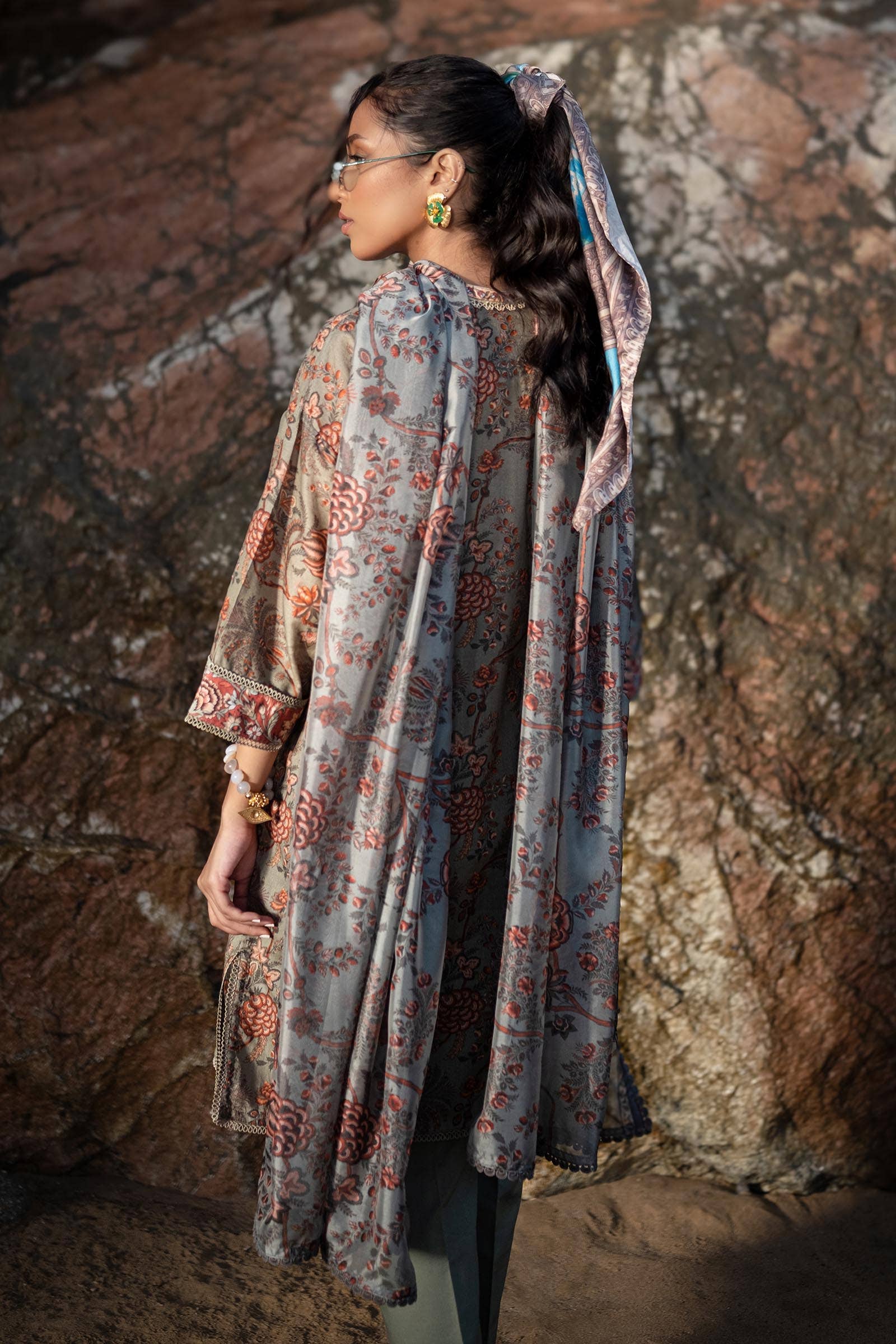 Sana Safinaz | Mahay Spring 24 | H241-016A-3CK - Pakistani Designer Dress - by Sana Safinaz | Type: Luxury - 100% Original at Saira Sultan