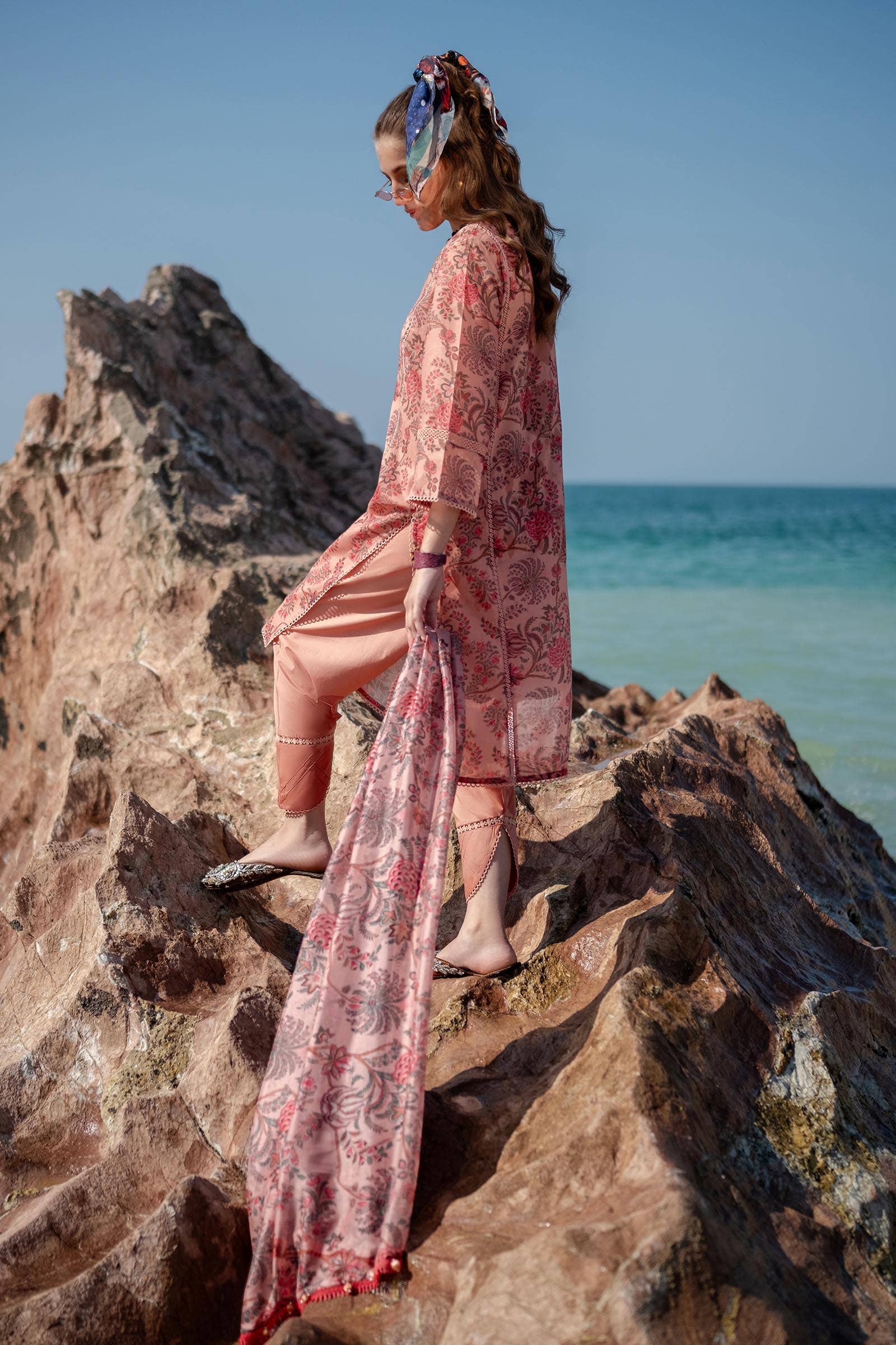 Sana Safinaz | Mahay Spring 24 | H241-016B-3CK - Pakistani Designer Dress - by Sana Safinaz | Type: Luxury - 100% Original at Saira Sultan