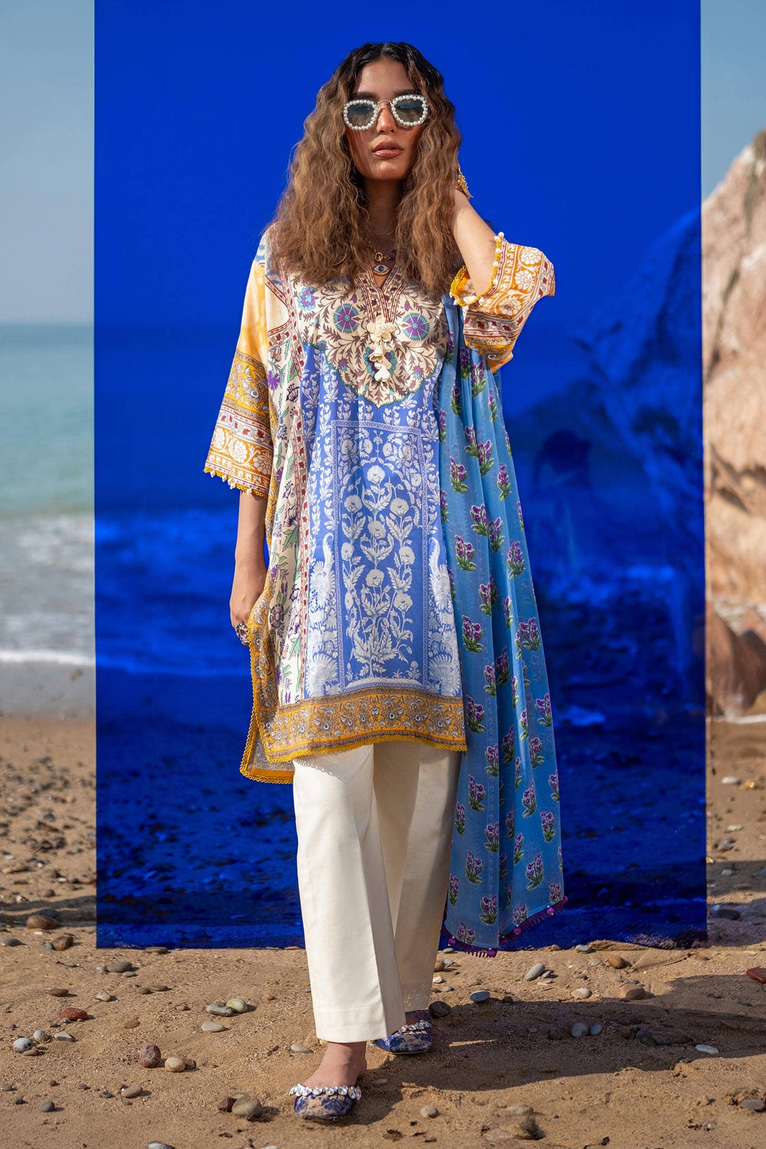 Sana Safinaz | Mahay Spring 24 | H241-003A-2BI - Pakistani Designer Dress - by Sana Safinaz | Type: Luxury - 100% Original at Saira Sultan