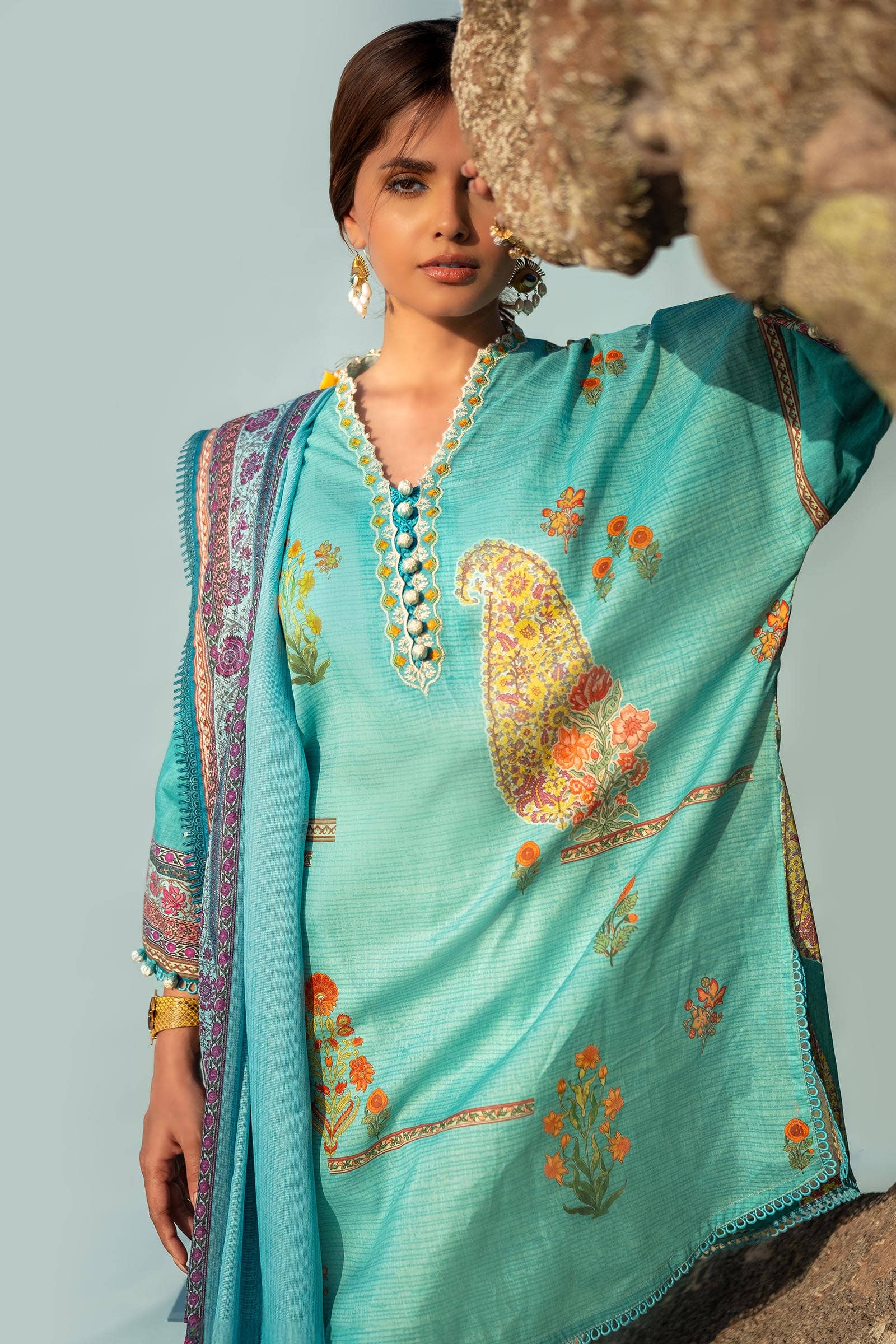 Sana Safinaz | Mahay Spring 24 | H241-022B-2BS - Pakistani Designer Dress - by Sana Safinaz | Type: Luxury - 100% Original at Saira Sultan