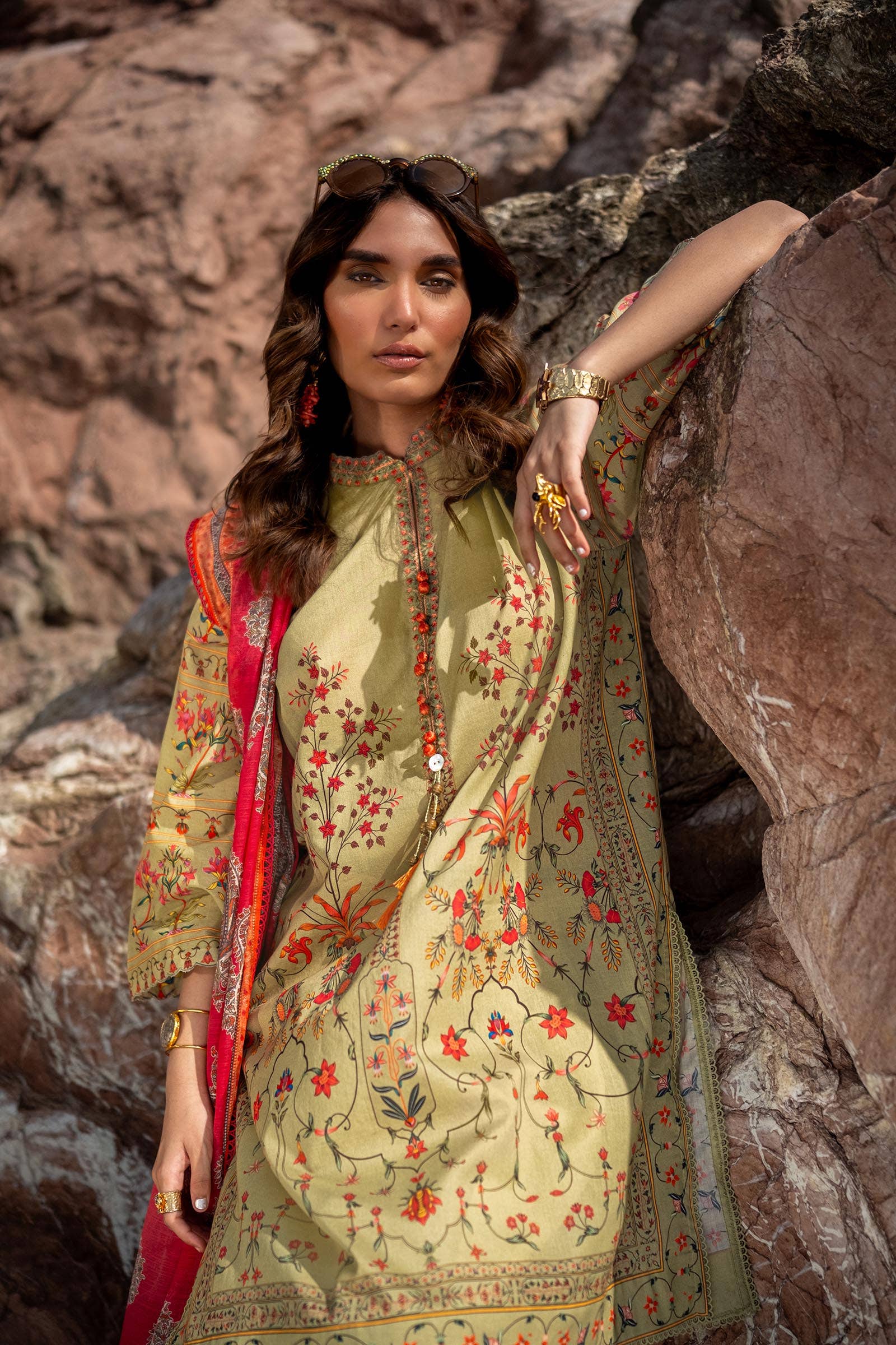 Sana Safinaz | Mahay Spring 24 | H241-023B-2DD - Pakistani Designer Dress - by Sana Safinaz | Type: Luxury - 100% Original at Saira Sultan