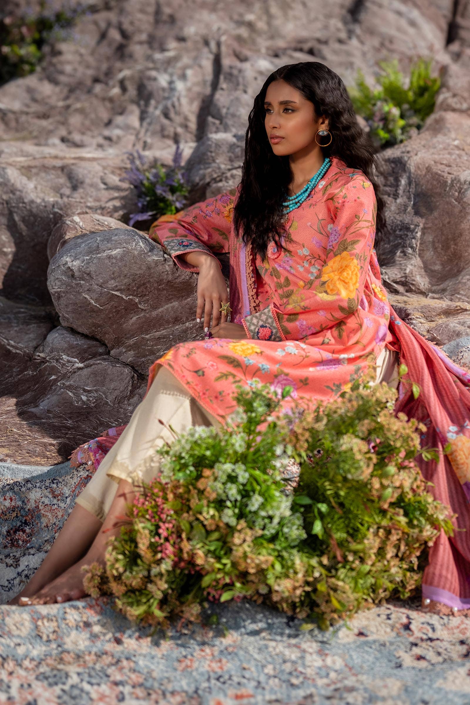Sana Safinaz | Mahay Spring 24 | H241-007A-2S - Pakistani Designer Dress - by Sana Safinaz | Type: Luxury - 100% Original at Saira Sultan