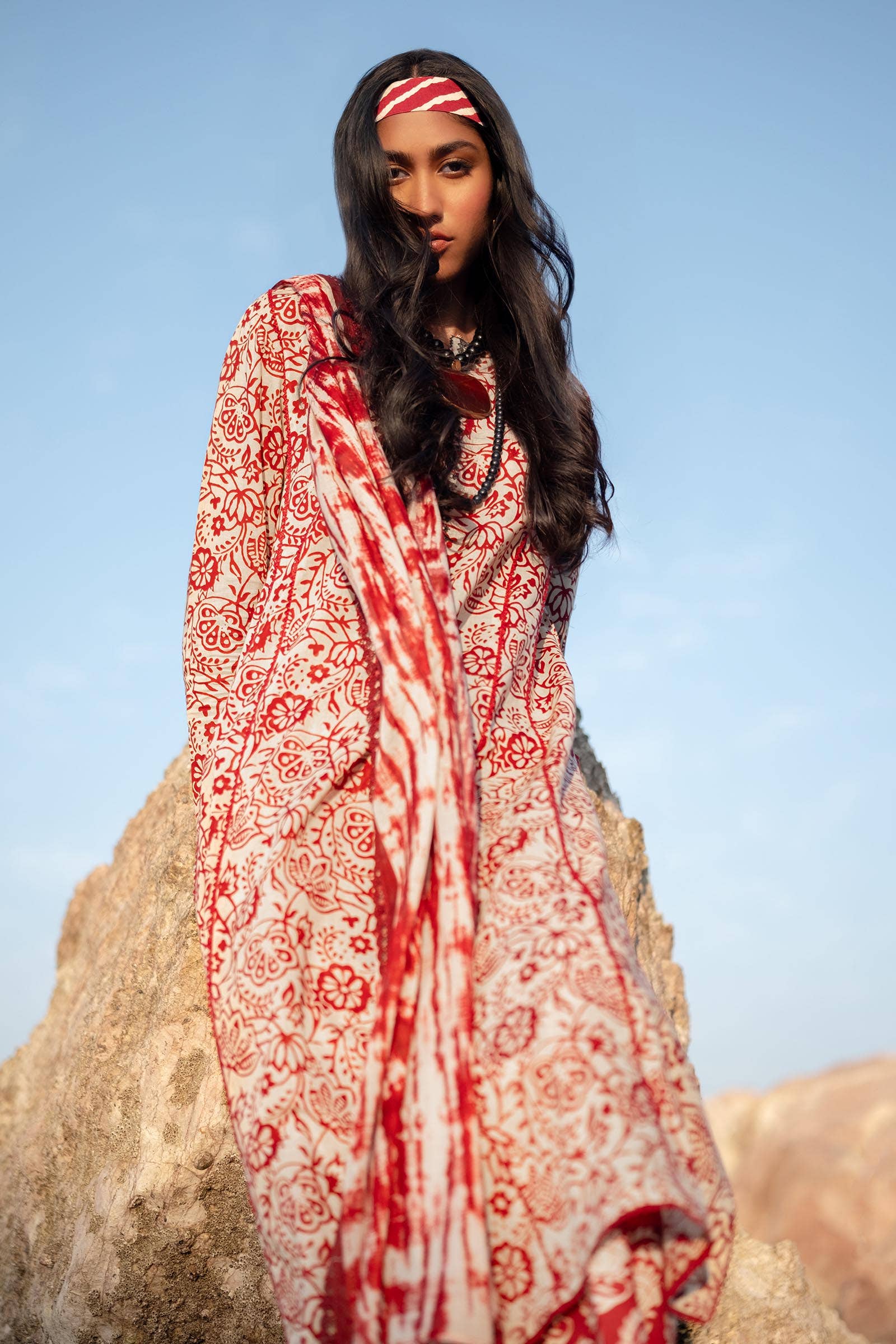 Sana Safinaz | Mahay Spring 24 | H241-008B-3CG - Pakistani Designer Dress - by Sana Safinaz | Type: Luxury - 100% Original at Saira Sultan