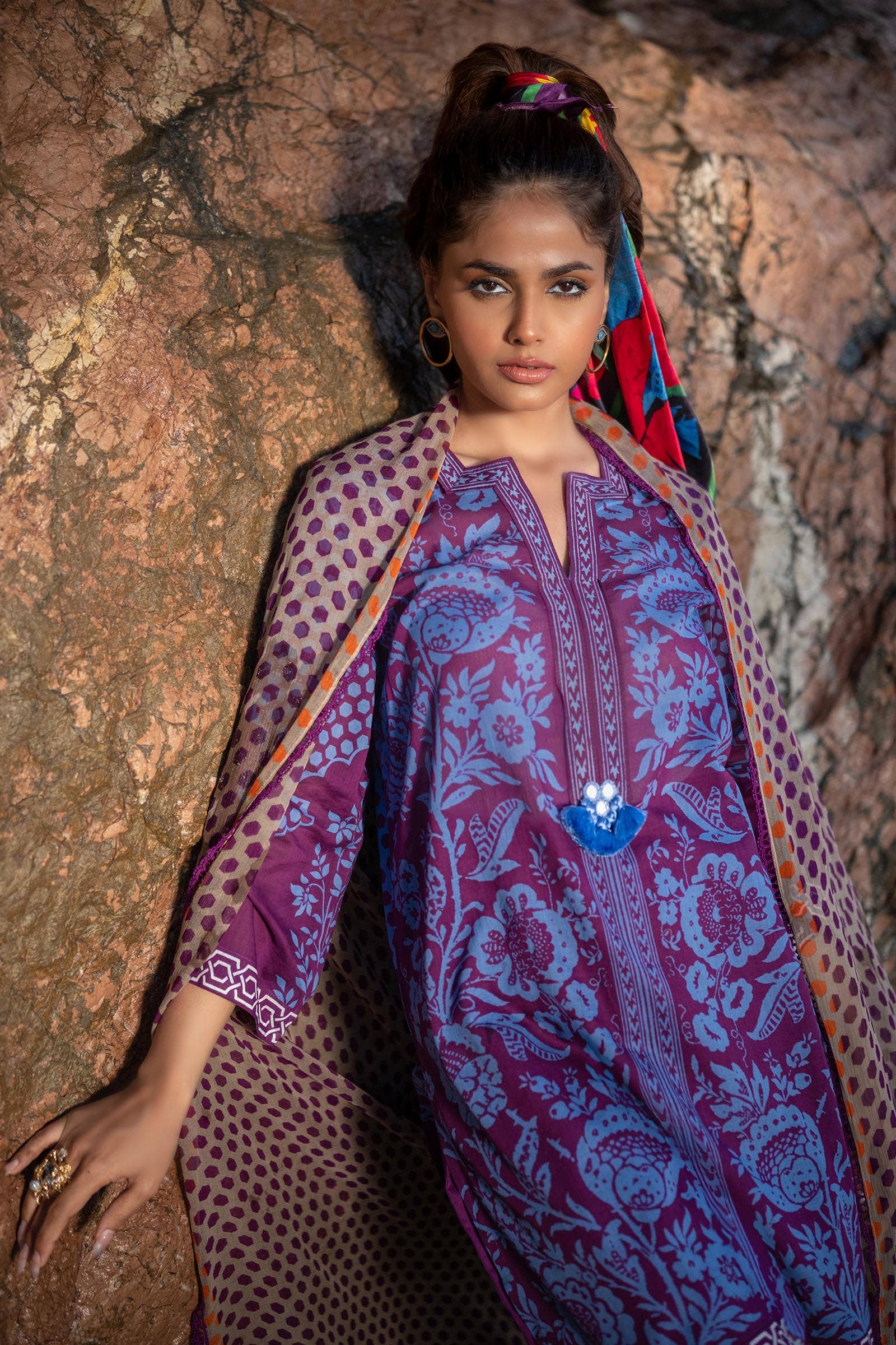 Sana Safinaz | Mahay Spring 24 | H241-010B-3CI - Pakistani Designer Dress - by Sana Safinaz | Type: Luxury - 100% Original at Saira Sultan