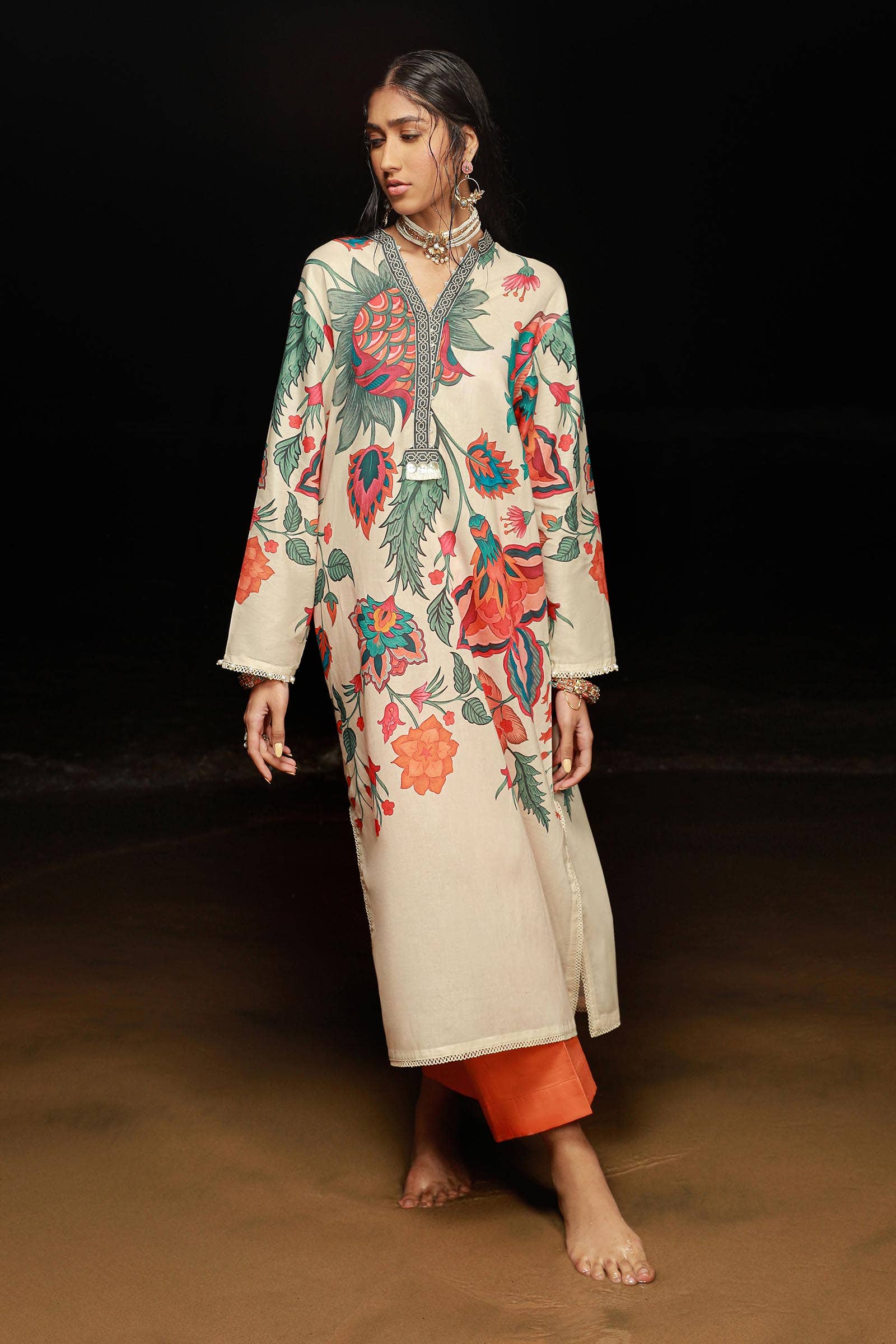 Sana Safinaz | Mahay Spring 24 | H241-011B-2C - Pakistani Designer Dress - by Sana Safinaz | Type: Luxury - 100% Original at Saira Sultan