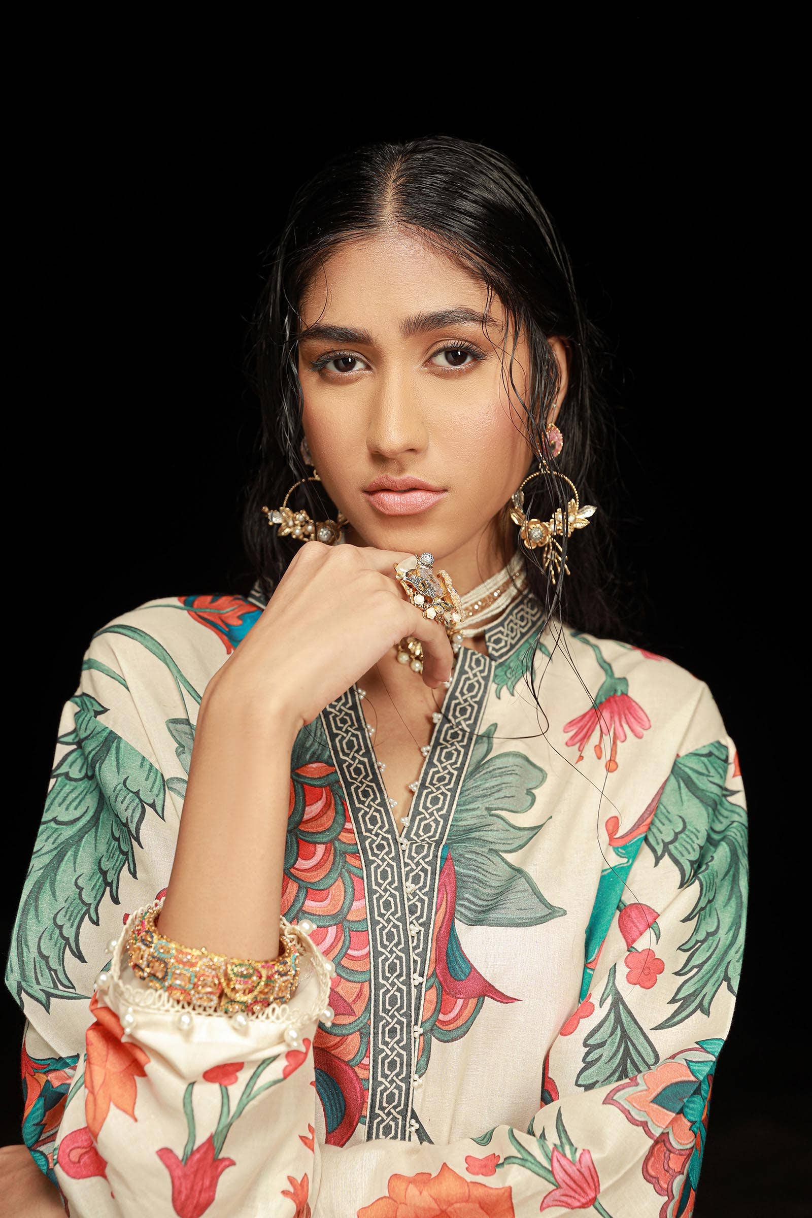 Sana Safinaz | Mahay Spring 24 | H241-011B-2C - Pakistani Designer Dress - by Sana Safinaz | Type: Luxury - 100% Original at Saira Sultan