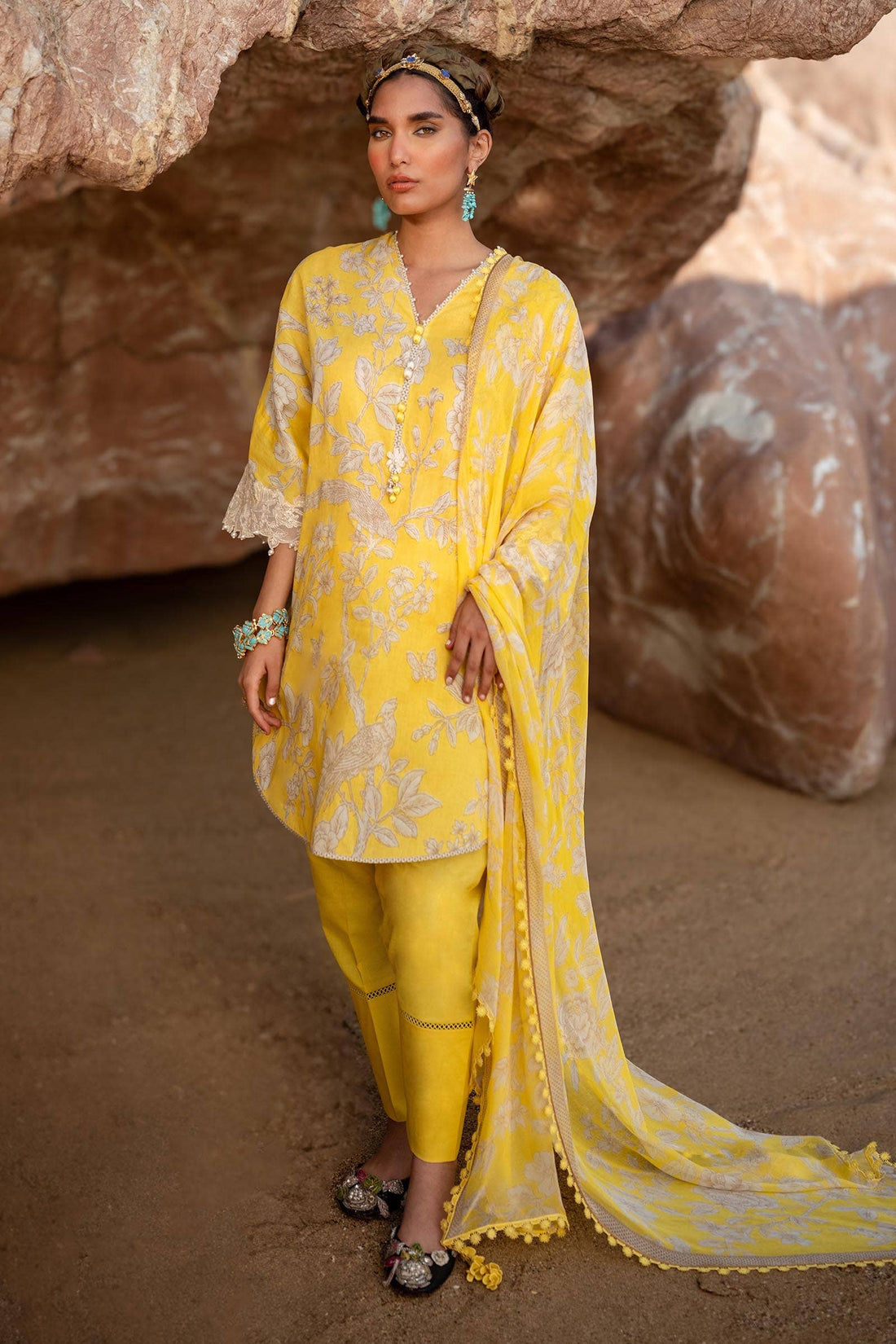 Sana Safinaz | Mahay Spring 24 | H241-001A-3CI - Pakistani Designer Dress - by Sana Safinaz | Type: Luxury - 100% Original at Saira Sultan