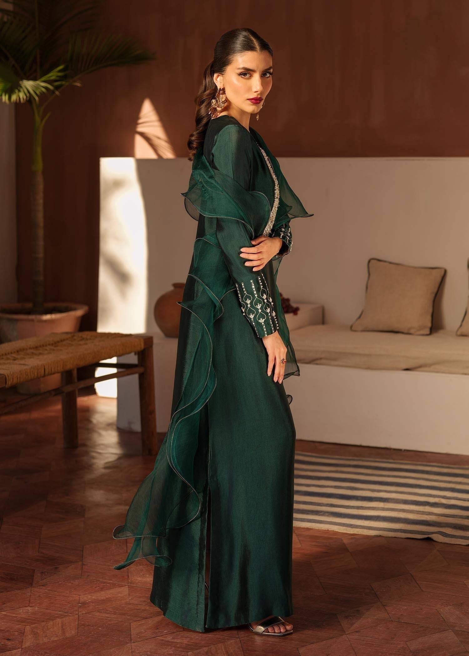 Mahum Asad | Raising The Bar | Icon - Pakistani Designer Dress - by Mahum Asad | Type: Formal - 100% Original at Saira Sultan