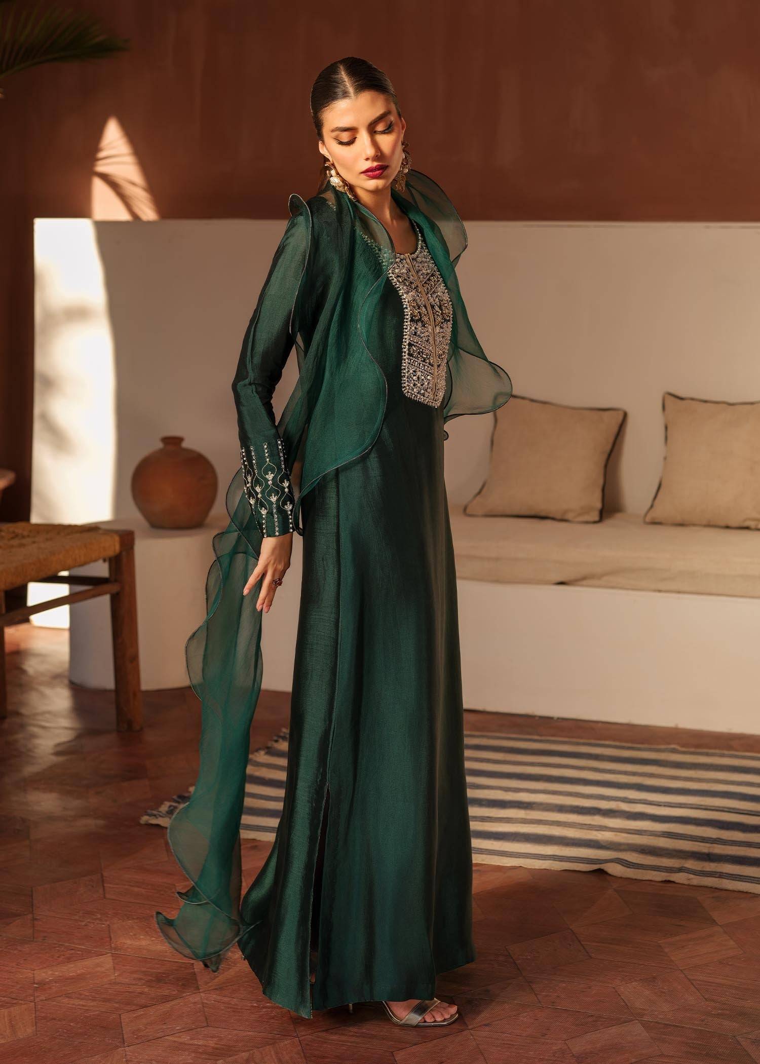 Mahum Asad | Raising The Bar | Icon - Pakistani Designer Dress - by Mahum Asad | Type: Formal - 100% Original at Saira Sultan