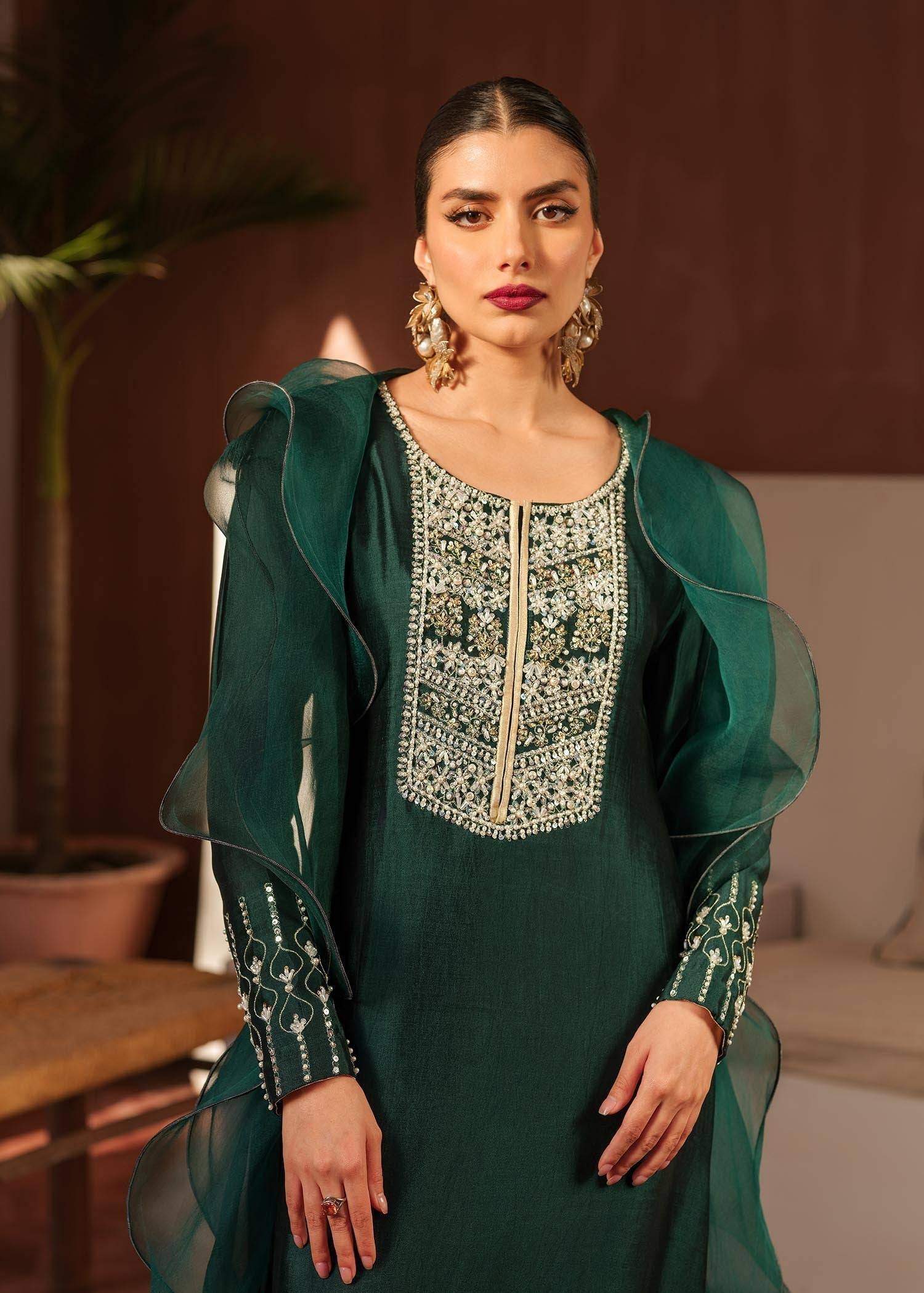 Mahum Asad | Raising The Bar | Icon - Pakistani Designer Dress - by Mahum Asad | Type: Formal - 100% Original at Saira Sultan