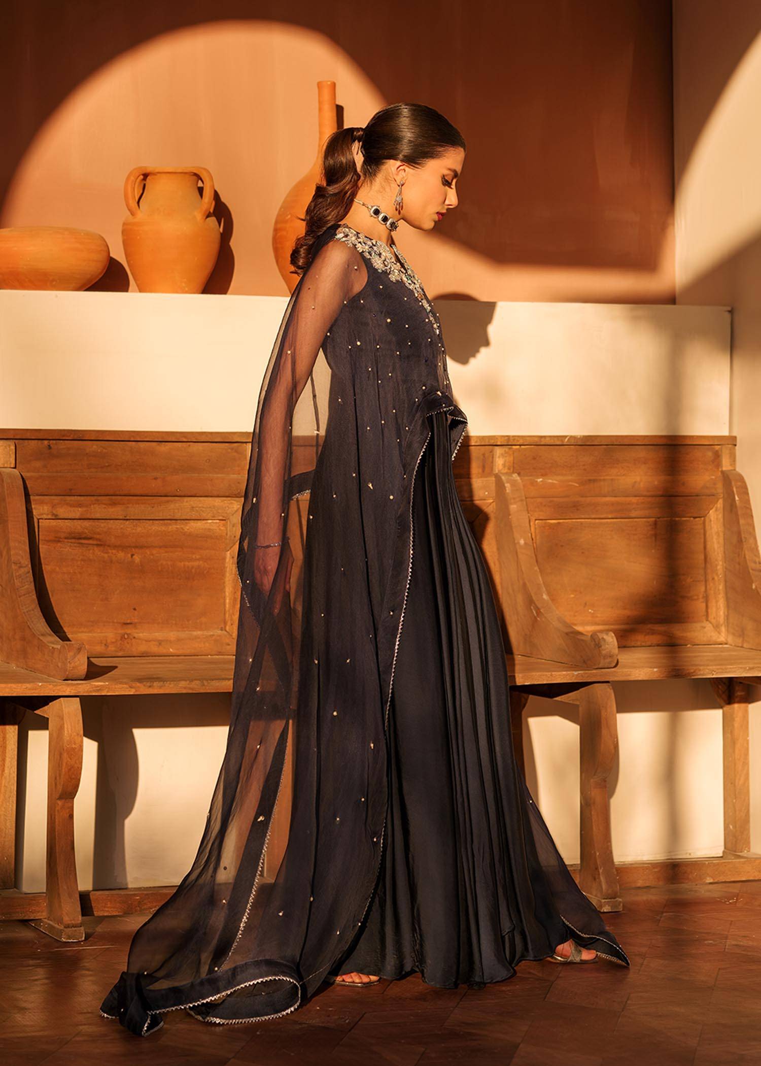 Mahum Asad | Raising The Bar | Trophy - Pakistani Designer Dress - by Mahum Asad | Type: Formal - 100% Original at Saira Sultan