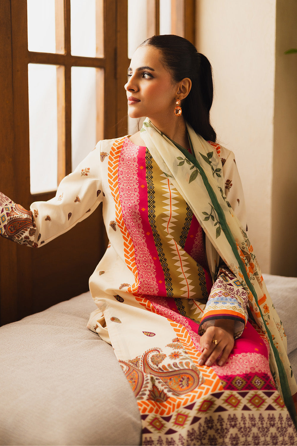 Maryum N Maria | Ceil 25 | CYRA M Cream Silk