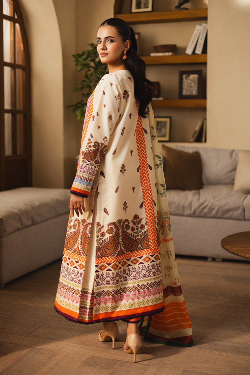 Maryum N Maria | Ceil 25 | CYRA XS Cream Silk