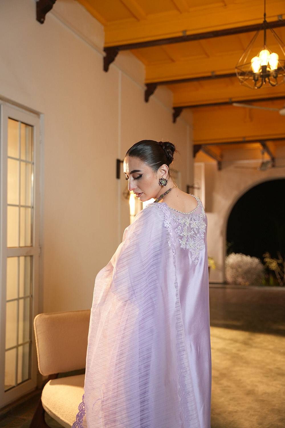 Nilofer Shahid | Verve Summer 24 | Dynamic Diva (3pc)- Verve SS 24 - Pakistani Designer Dress - by Nilofer Shahid | Type: Formal - 100% Original at Saira Sultan