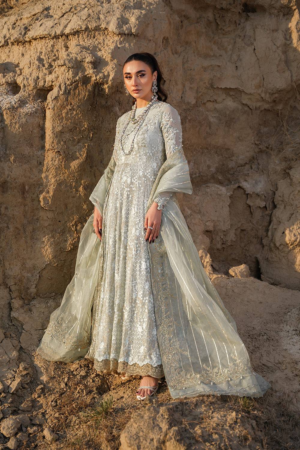 Nilofer Shahid | Verve Summer 24 | Mavi  Verve SS 24 - Pakistani Designer Dress - by Nilofer Shahid | Type: Formal - 100% Original at Saira Sultan