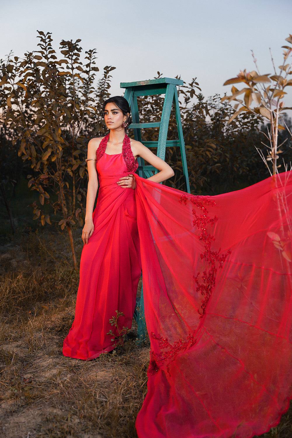Nilofer Shahid | Verve Summer 24 | Radiant Rebel (Saree) - Pakistani Designer Dress - by Nilofer Shahid | Type: Formal - 100% Original at Saira Sultan