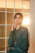 Nilofer Shahid | Verve Summer 24 | Sassy Spirit (3pc)  Verve SS 24 - Pakistani Designer Dress - by Nilofer Shahid | Type: Formal - 100% Original at Saira Sultan