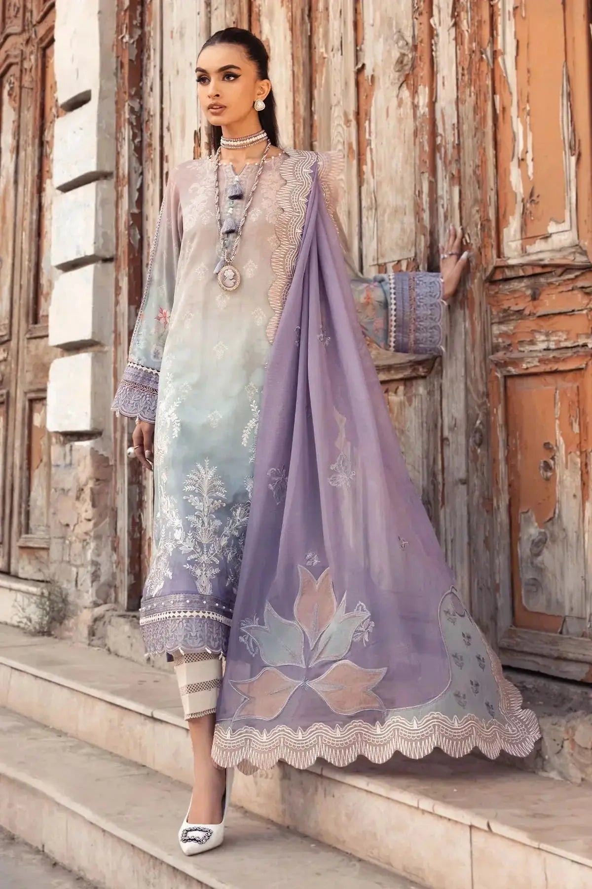 Nureh | Swiss Prints | NS-121 - Pakistani Designer Dress - by Nureh | Type: Luxury - 100% Original at Saira Sultan