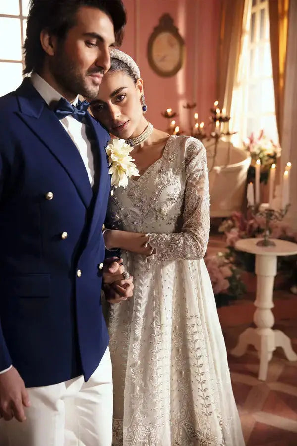 Nureh | The Secret Garden | Selina - Pakistani Designer Dress - by Nureh | Type: Formal - 100% Original at Saira Sultan